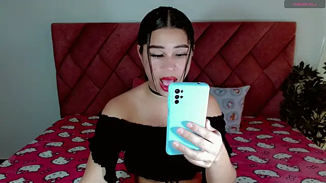 Snapshot of celyne2006 chatting on November 10, 2025, 7:46 pm celyne2006 online show from November 10, 2025, 7:46 pm