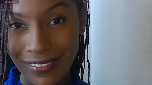 Aliis Love online show from December 19, 2025, 5:03 am