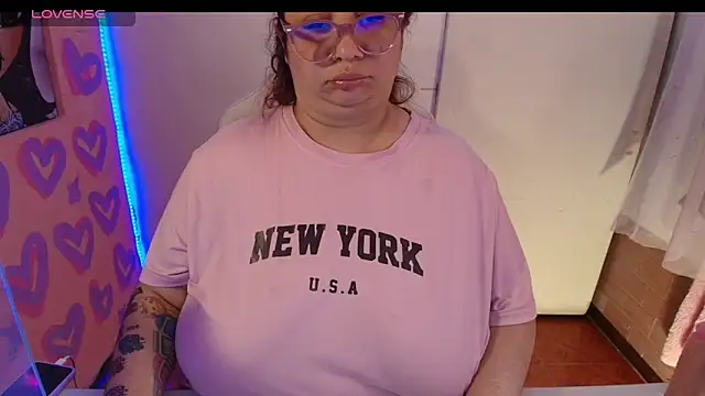 kattybbwbigboobs  online show from March 28, 2026, 12:10 am