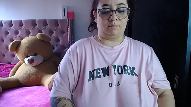 Snapshot of kattybbwbigboobs_ chatting on June 19, 2026, 6:45 pm kattybbwbigboobs online show from June 19, 2026, 6:45 pm