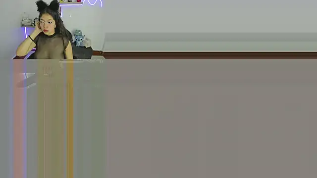 Snapshot of Hinata_sweet chatting on November 11, 2025, 5:18 am Hinata sweet online show from November 11, 2025, 5:18 am