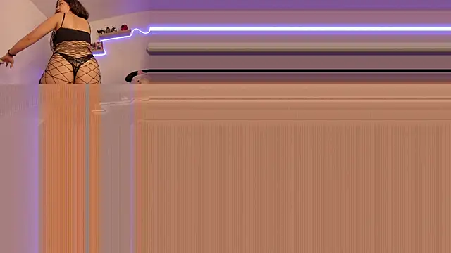 Snapshot of Hinata_sweet chatting on November 14, 2025, 4:33 am Hinata sweet online show from November 14, 2025, 4:33 am