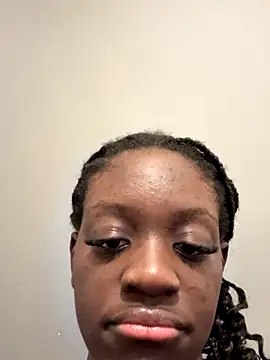 Snapshot of bry8661 chatting on November 8, 2025, 2:23 am bry8661 online show from November 8, 2025, 2:23 am