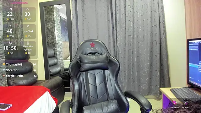 Snapshot of MilfBrenda chatting on November 13, 2025, 3:05 am MilfBrenda online show from November 13, 2025, 3:05 am