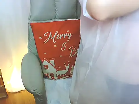 Snapshot of KatunLive chatting on February 28, 2026, 3:51 am KatunLive online show from February 28, 2026, 3:51 am