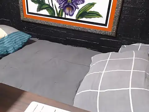 tsbrownmorena69 online show from April 2, 2026, 12:14 pm