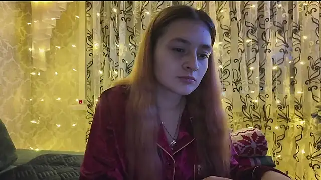 SweetLiaison online show from January 10, 2026, 6:42 pm