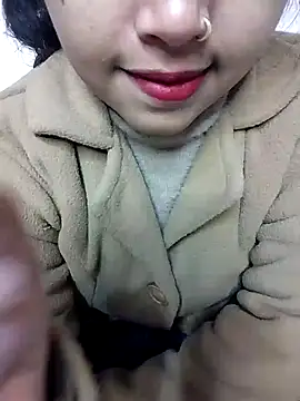 Sexy Divya   online show from January 10, 2026, 5:53 am