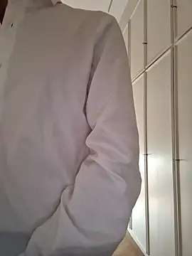 CuteDaddy92 online show from March 4, 2026, 1:39 pm