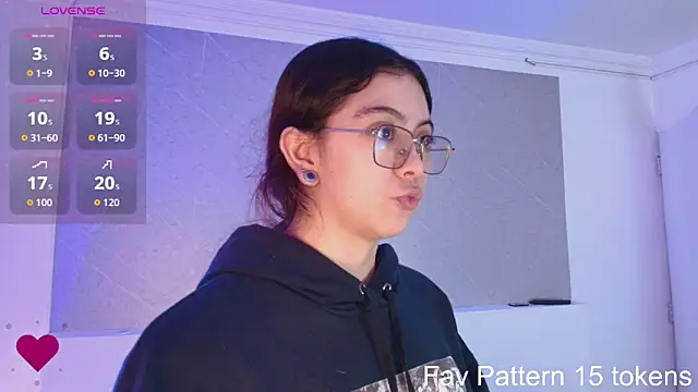 Snapshot of Lilith_rose6 chatting on February 20, 2026, 1:11 pm Lilith rose6 online show from February 20, 2026, 1:11 pm