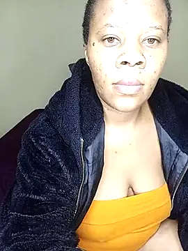 Emmylove-xr25 online show from March 14, 2026, 12:06 am