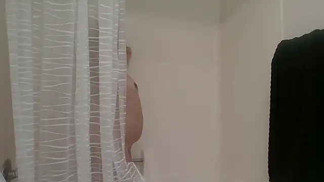 nikkibae33 online show from March 5, 2026, 6:37 pm