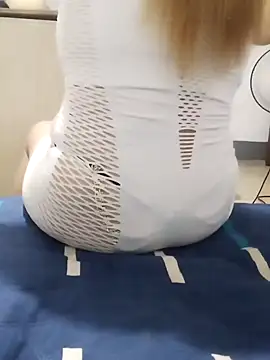 Snapshot of xXAndreyAndMariaXx chatting on November 9, 2025, 2:10 am xXAndreyAndMariaXx online show from November 9, 2025, 2:10 am