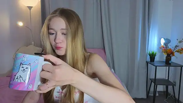 Snapshot of mybayby chatting on December 5, 2025, 4:25 pm mybayby online show from December 5, 2025, 4:25 pm