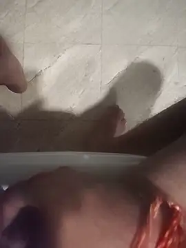 Snapshot of Sandar_clegan chatting on November 9, 2025, 1:37 am Sandar clegan online show from November 9, 2025, 1:37 am