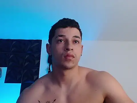 Snapshot of adam_keith chatting on November 28, 2025, 10:12 pm adam keith online show from November 28, 2025, 10:12 pm