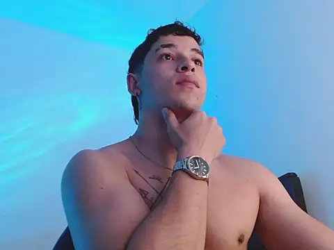 Snapshot of adam_keith chatting on January 7, 2026, 12:18 pm adam keith online show from January 7, 2026, 12:18 pm