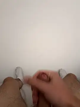 Spanish Milk online show from November 11, 2025, 1:22 pm