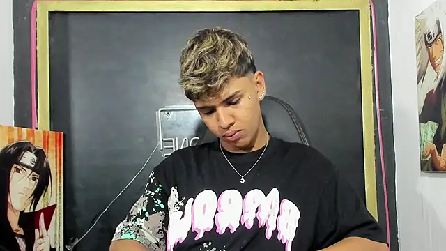 Timmy Kiing  online show from December 14, 2025, 9:19 pm