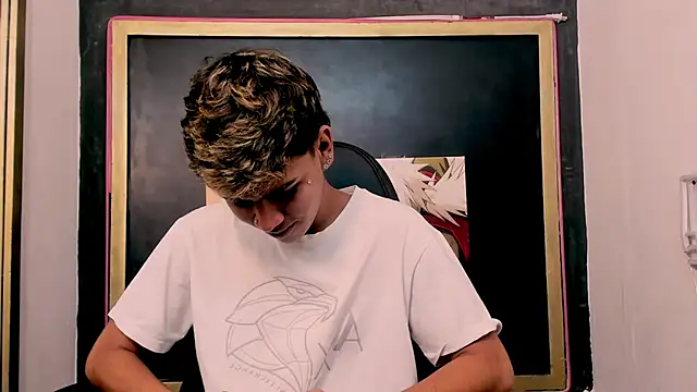 Snapshot of Timmy_Kiing_ chatting on January 15, 2026, 9:18 pm Timmy Kiing online show from January 15, 2026, 9:18 pm