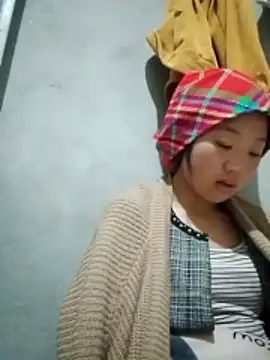 Snapshot of Yumiik2kk chatting on November 29, 2025, 5:05 pm Yumiik2kk online show from November 29, 2025, 5:05 pm