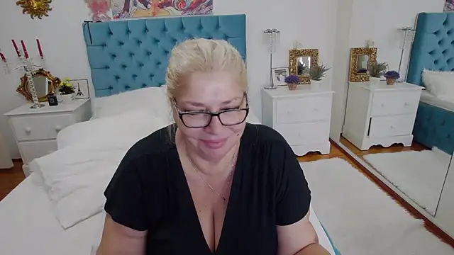 ByaStorm online show from September 13, 2025, 6:29 pm