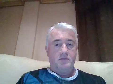 Cumlover5534 online show from February 5, 2026, 2:43 pm