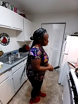 bigbootyney online show from November 8, 2025, 4:45 am