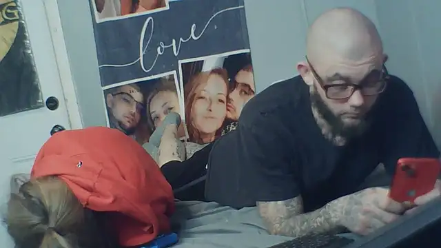 trickydickydaddy online show from December 22, 2025, 8:28 pm