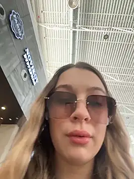 SashaCatt online show from March 27, 2026, 9:10 am