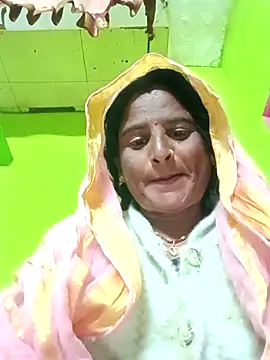 Quin love143 online show from November 11, 2025, 11:05 pm