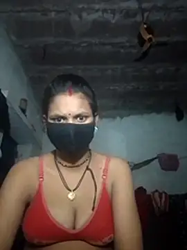 LOVE FI95 online show from November 13, 2025, 4:50 pm