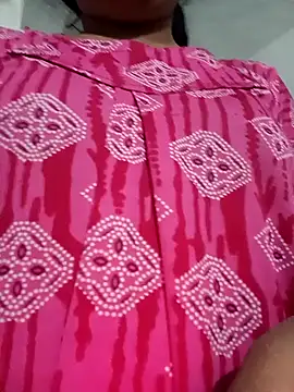 LOVE FI95 online show from November 26, 2025, 3:35 pm