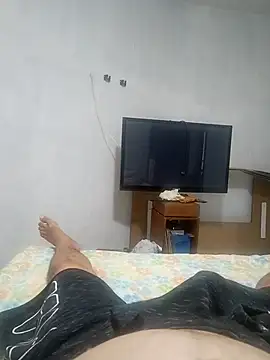 Snapshot of Lupercinio chatting on November 15, 2025, 1:07 pm Lupercinio online show from November 15, 2025, 1:07 pm