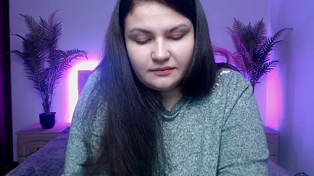 KateNils online show from November 13, 2025, 4:06 pm