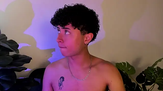 Snapshot of Noah_dupont_ chatting on November 10, 2025, 11:53 am Noah dupont online show from November 10, 2025, 11:53 am