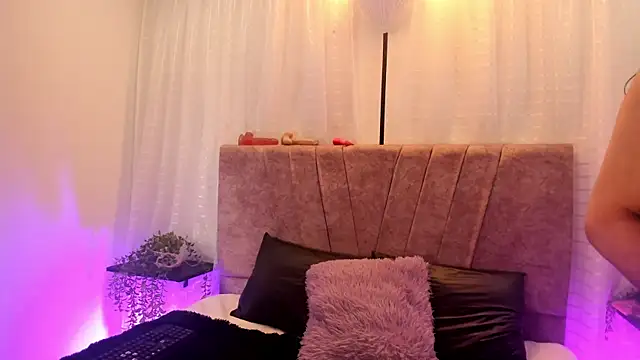 Victoriaa Anderson online show from May 30, 2026, 12:57 pm