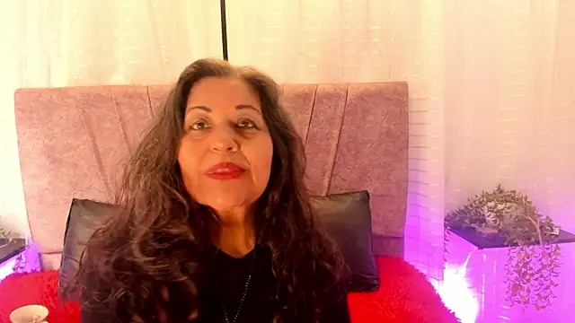 Victoriaa Anderson online show from June 1, 2026, 1:02 pm