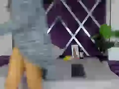 Snapshot of ninaasm chatting on December 14, 2025, 12:54 pm ninaasm online show from December 14, 2025, 12:54 pm