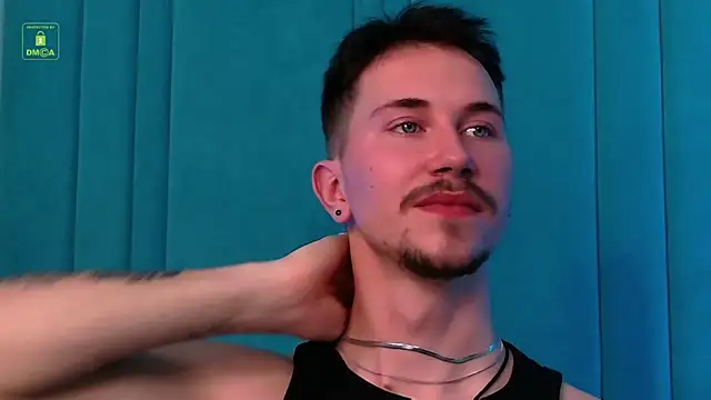 Snapshot of IskellaEvans chatting on November 12, 2025, 1:28 am IskellaEvans online show from November 12, 2025, 1:28 am