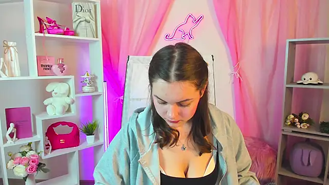 FrancescaCavaliere online show from March 20, 2026, 11:26 am