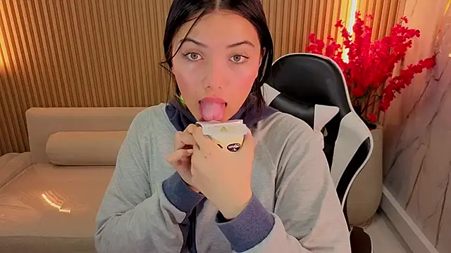 venus velvet tp online show from March 14, 2026, 1:05 pm