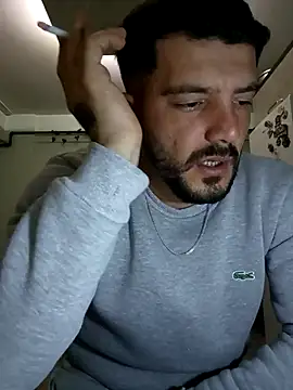 Snapshot of Cekiyorum__Gulumse chatting on November 10, 2025, 6:18 pm Cekiyorum Gulumse online show from November 10, 2025, 6:18 pm