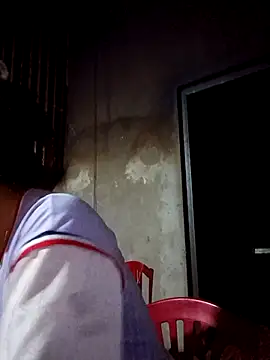 blonde blg online show from April 15, 2026, 12:01 pm