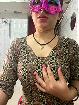 Red Queen 11 online show from December 1, 2025, 3:22 am