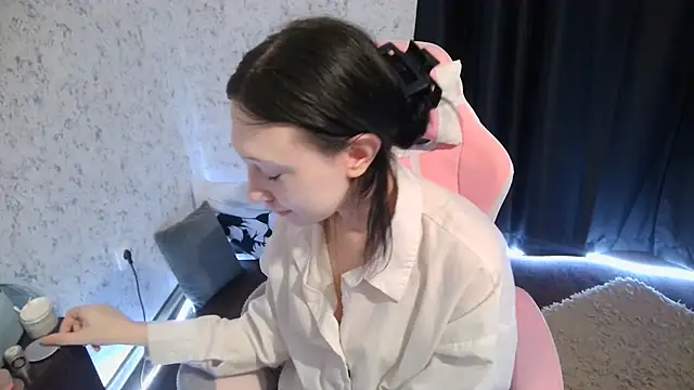 cupcakevice online show from December 22, 2025, 2:36 pm