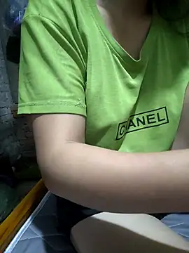 Snapshot of Zahra_2k1 chatting on November 10, 2025, 10:09 pm Zahra 2k1 online show from November 10, 2025, 10:09 pm