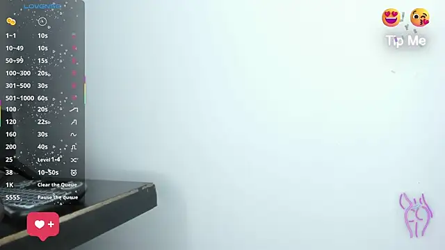 Snapshot of Sasha_Leonn chatting on December 3, 2025, 7:34 pm Sasha Leonn online show from December 3, 2025, 7:34 pm