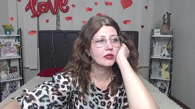 RoseHille online show from April 16, 2026, 5:14 pm