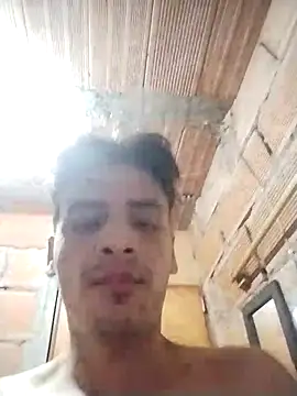 Snapshot of Andrexxxvergota chatting on December 19, 2025, 3:24 am Andrexxxvergota online show from December 19, 2025, 3:24 am